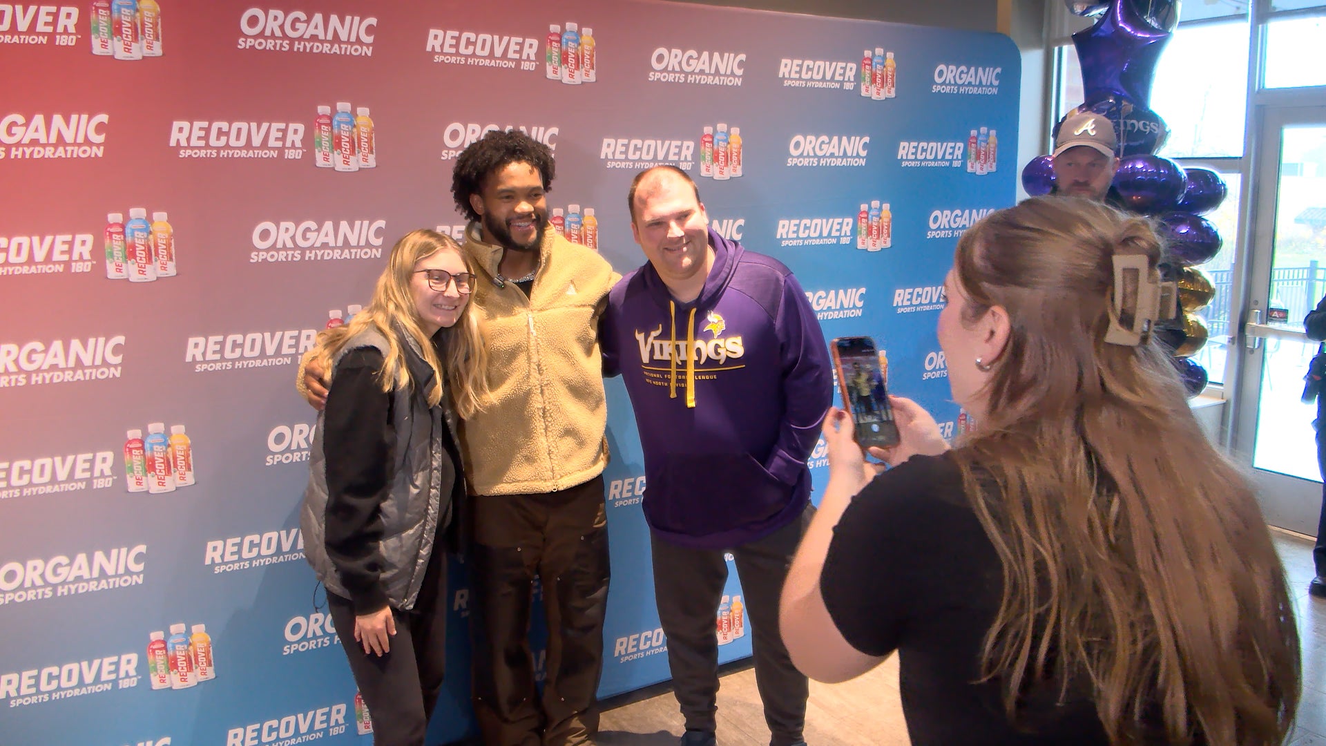 Kyler Murray thanks Vikings fans during New Hope appearance — KSTP 5 — Gopher